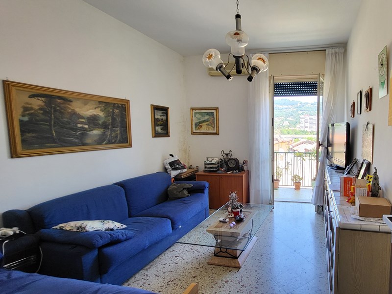 Appartamento in Vendita a Salerno, 298'000&euro;, 105 m²