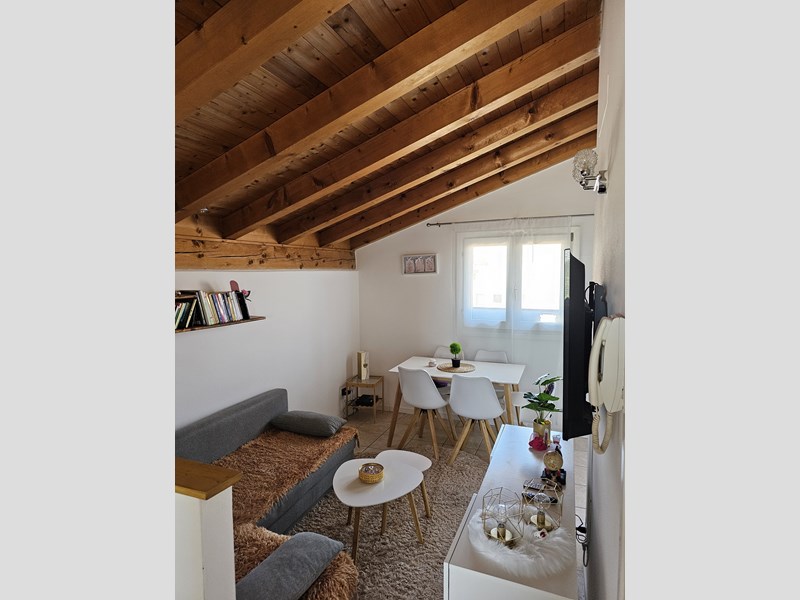 Bilocale in Vendita a Spresiano, zona Ponte della Priula, 90'000€, 87 m², arredato