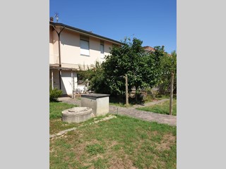 Villetta a schiera in Vendita a San Miniato, zona Scala, 278'000€, 260 m²