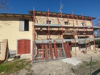 Casa Indipendente in Vendita a Zocca, 135'000€, 200 m², con Box