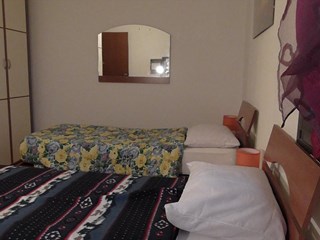 Stanza in Affitto a Ferrara, zona San Giorgio, 220€, 70 m², arredato