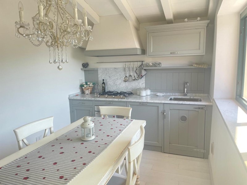 Attico in Vendita a Massa, 170'000€, 72 m²