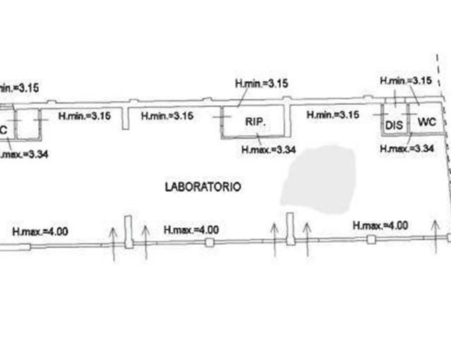 Capannone in Vendita a Massa, 230'000&euro;, 150 m²