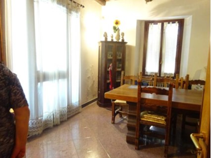Casa Indipendente in Vendita a Cesena, zona Lizzano, 191'427€, 594 m²