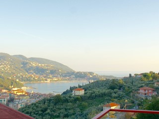 Quadrilocale in Vendita a Lerici, zona Pozzuolo, 66 m², arredato