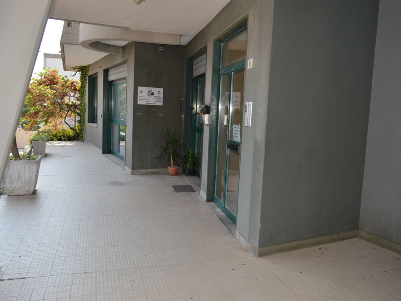 Immobile commerciale in Vendita a Vasto, zona Vasto Paese, 129'000€, 127 m², arredato