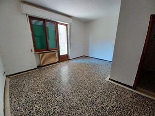 Appartamento in Vendita a Colle di Val D'Elsa, 115'000&euro;, 95 m²