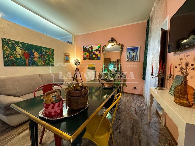 Trilocale in Vendita a Pisa, 260'000€, 75 m², arredato