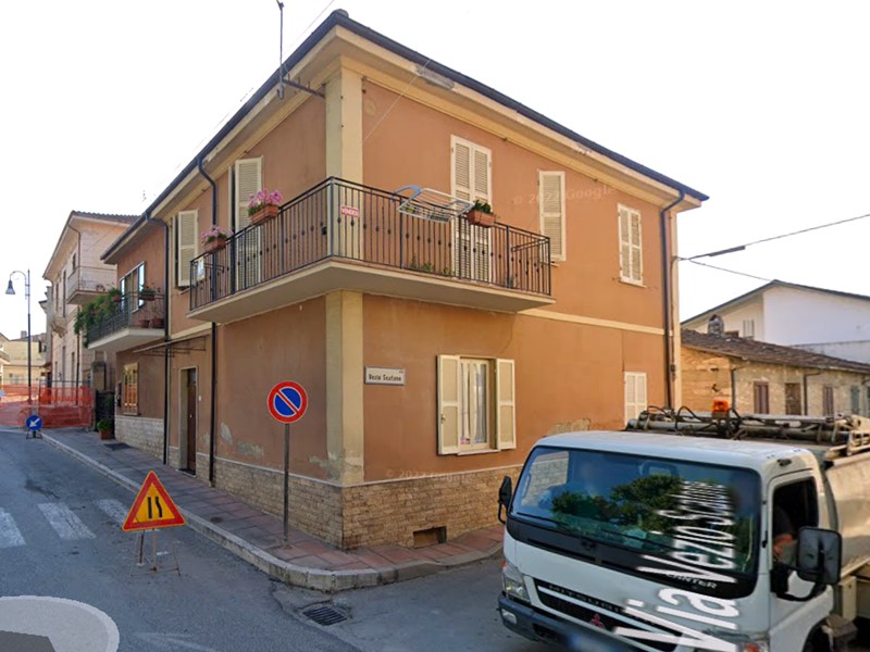 Casa Indipendente in Vendita a San Benedetto dei Marsi, 69'000€, 140 m², arredato