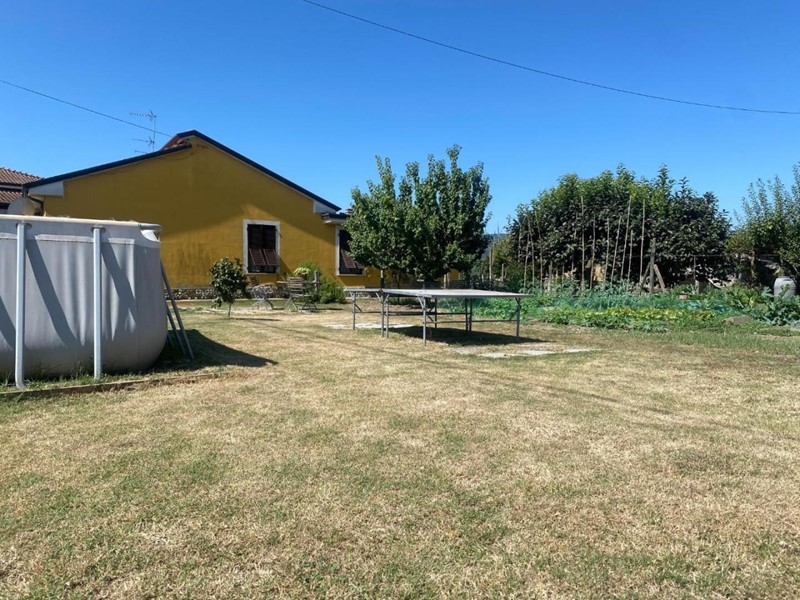 Casa Indipendente in Vendita a Fosdinovo, zona Caniparola, 370'000&euro;, 130 m², arredato, con Box