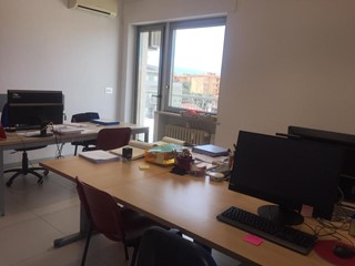 Appartamento in Vendita a Pescara, 426'000&euro;, 260 m², con Box