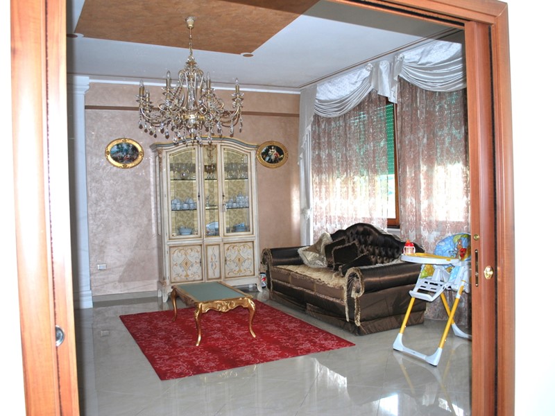 Appartamento in Vendita a Dicomano, 133'000€, 140 m²