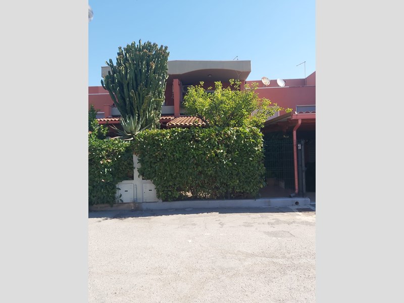 Villetta a schiera in Vendita a Taranto, 250'000€, 186 m²