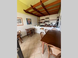 Attività commerciale in Vendita a Sarzana, 25'000€, 50 m²