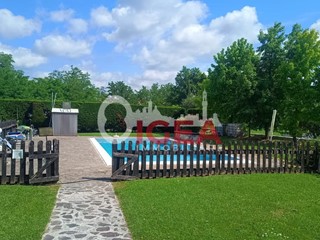 Appartamento in Vendita a San Gimignano, zona Badia a Elmi, 170'000€, 132 m², arredato