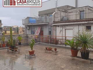 Villa in Vendita a Bagheria, 160'000€, 360 m²