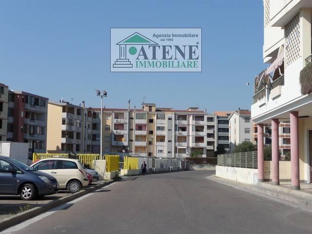 Magazzino in Vendita a Quartu Sant'Elena, 55'000€, 83 m²