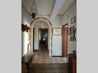 Quadrilocale in Vendita a Sezze, 148'000&euro;, 140 m²