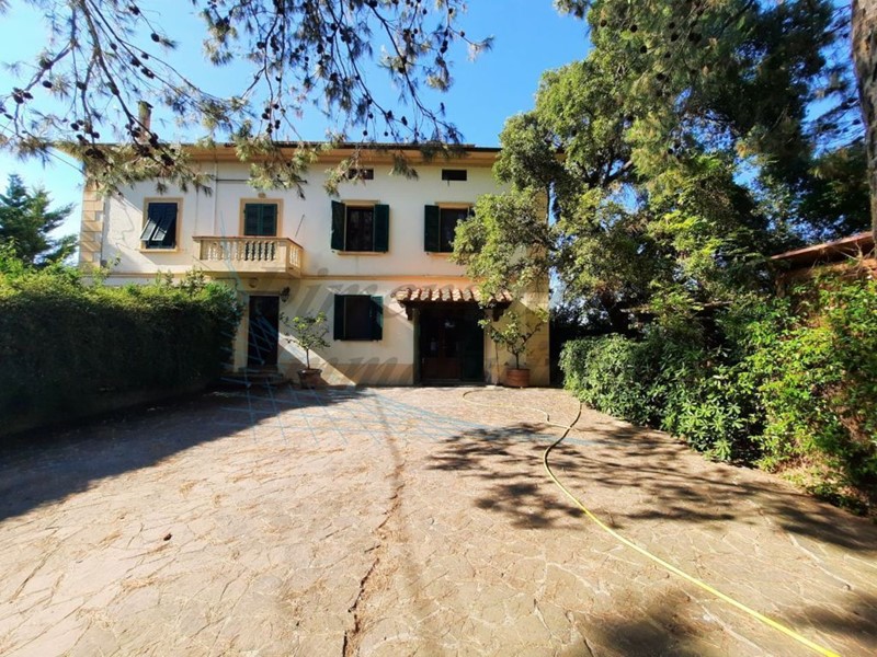 Casa Indipendente in Vendita a Rosignano Marittimo, zona Castelnuovo Della Misericordia, 370'000€, 165 m², con Box