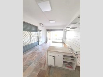 Immobile commerciale in Affitto a Pisa, zona Tirrenia, 700€, 30 m²