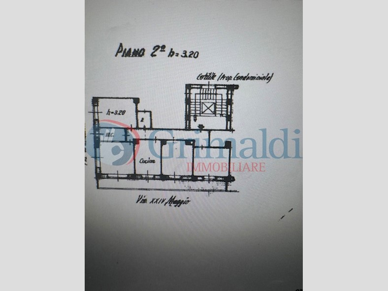 Appartamento in Vendita a La Spezia, 250'000€, 117 m²
