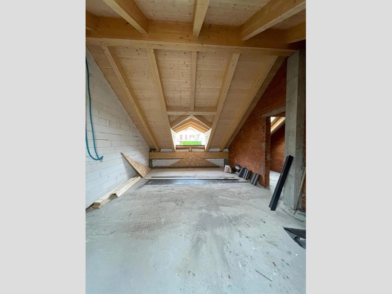 Villa in Vendita a Givoletto, 340'000€, 165 m²