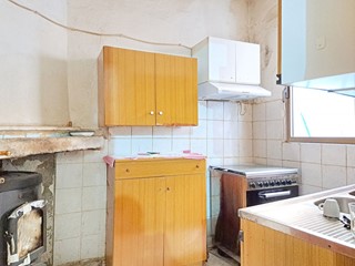 Casa Indipendente in Vendita a Sanluri, 50'000€, 250 m²