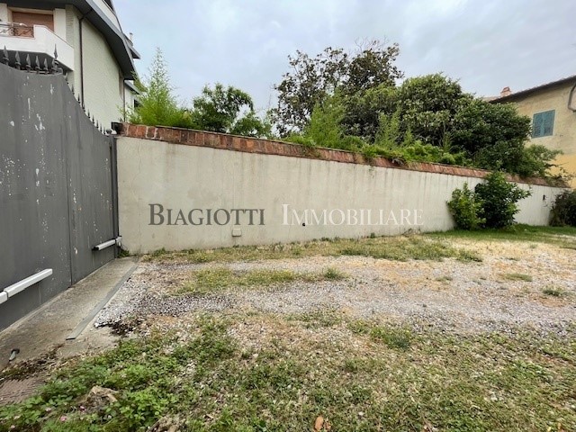 Villetta a schiera in Vendita a Livorno, zona porta a mare, 695'000&euro;, 320 m²