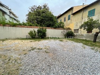 Villetta a schiera in Vendita a Livorno, zona porta a mare, 695'000&euro;, 320 m²