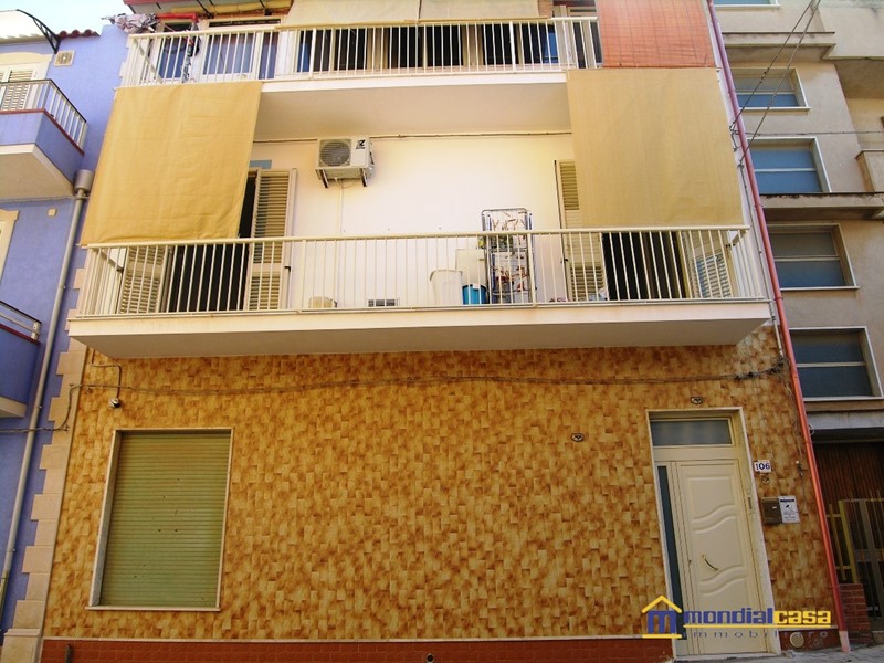 Casa Indipendente in Vendita a Pachino, 162'000€, 165 m²