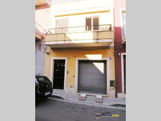 Casa Indipendente in Vendita a Pachino, 165'000€, 185 m²