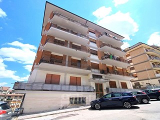 Trilocale in Vendita a Campobasso, 79'000€, 87 m², arredato