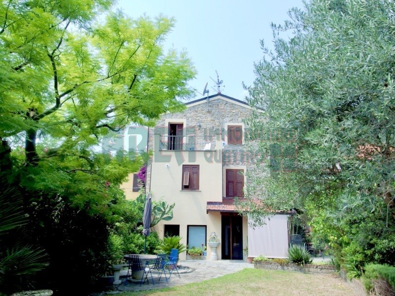Casa Semi Indipendente in Vendita a Pontedassio, zona Villa Guardia, 215'000€, 135 m², arredato