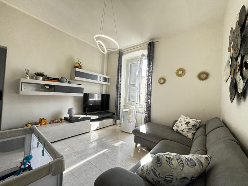 Trilocale in Vendita a La Spezia, zona NORD, 130'000€, 75 m²