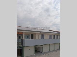 Appartamento in Vendita a Montegalda, 238'000€, 92 m², con Box