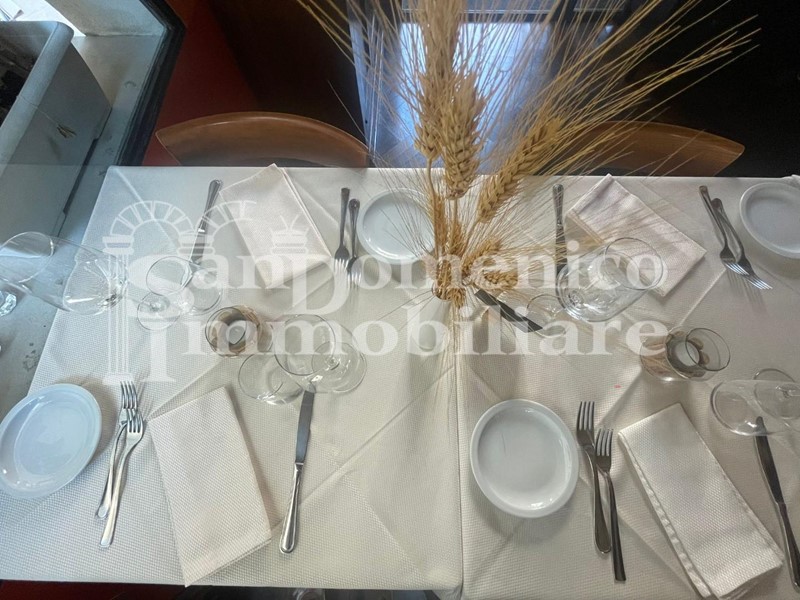 Attività commerciale in Vendita a Pisa, 126'000€, 50 m²