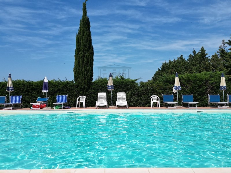 Casale in Vendita a Cecina, 2'200'000€, 1238 m²