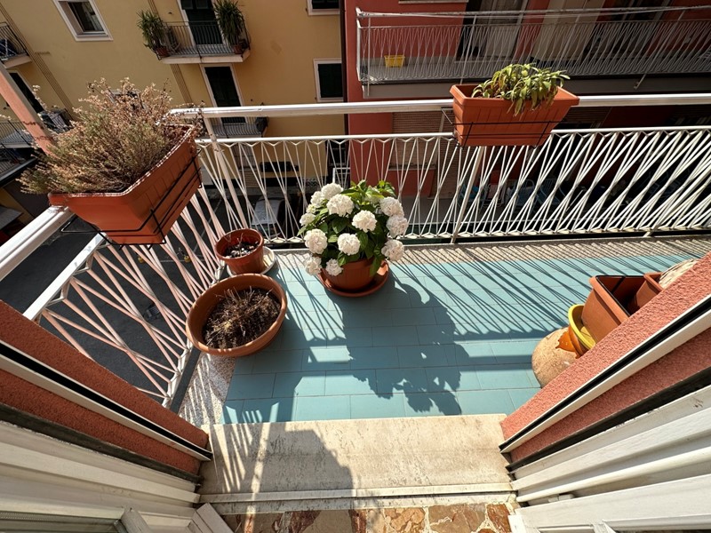 Trilocale in Vendita a Sestri Levante, zona centro, 390'000€, 91 m²