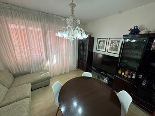 Trilocale in Vendita a Sestri Levante, zona centro, 390'000€, 91 m²