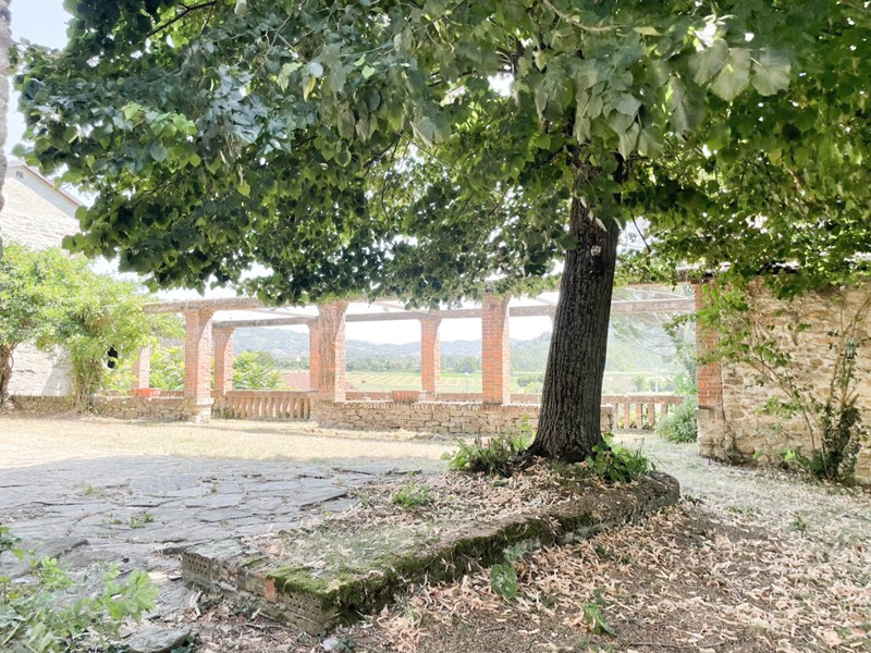 Casa Indipendente in Vendita a Cartosio, 295'000€, 500 m², con Box