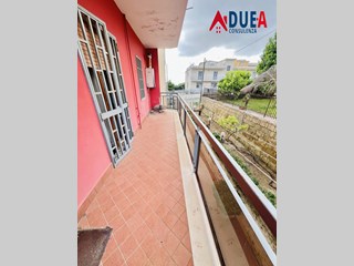 Trilocale in Vendita a Napoli, zona Via Antonio Cinque, Camaldori, 160'000€, 110 m²