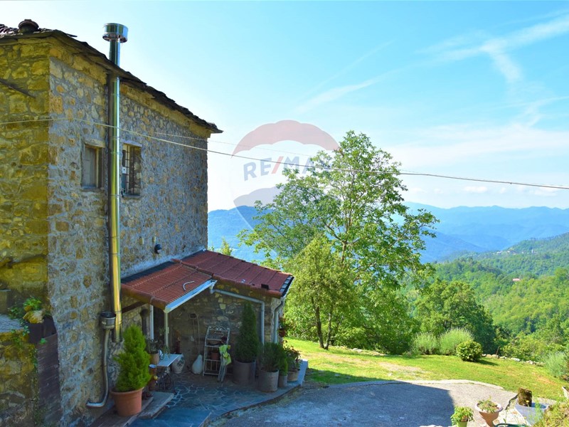 Casa Indipendente in Vendita a Zignago, 320'000€, 148 m², arredato