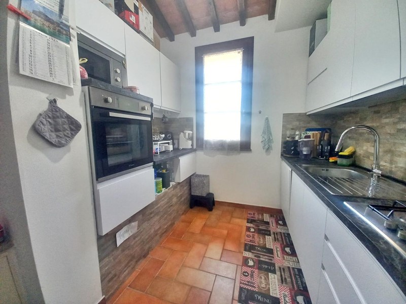 Quadrilocale in Vendita a Castelfiorentino, 115'000€, 75 m², con Box