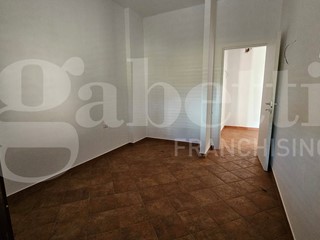 Bilocale in Vendita a Campofelice di Roccella, 95'000€, 50 m²