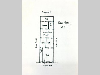 Quadrilocale in Vendita a Pulsano, 68'000€, 90 m²