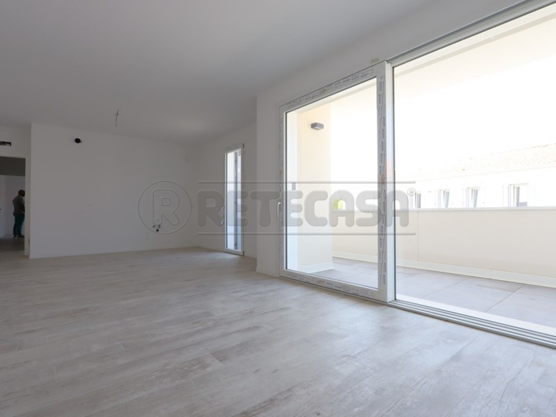 Appartamento in Vendita a Montegalda, 225'000&euro;, 108 m², con Box