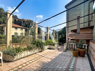 Casa Indipendente in Vendita a Savona, zona Santuario, 230'000€, 158 m²