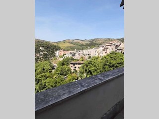 Bilocale in Vendita a Tivoli, zona Centro storico, 110'000€, 50 m²