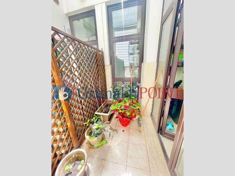 Immobile commerciale in Vendita a Lecce, 75'000€, 124 m²