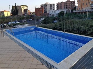 Trilocale in Vendita a Riva Ligure, 340'000€, 75 m², arredato